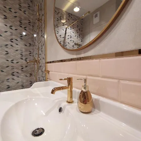 Apartament Koralove Romantyczny Z Kominkiem
